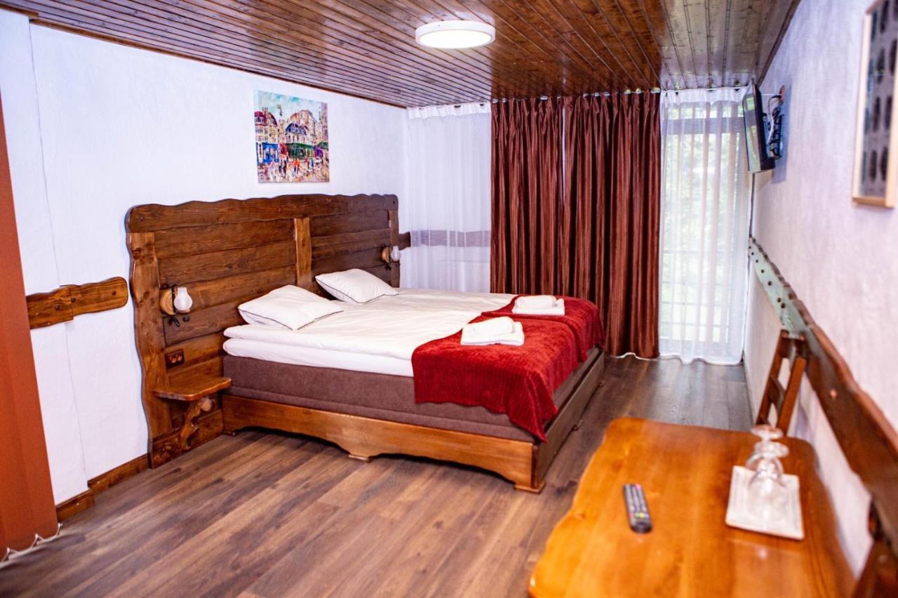 Vila Swe Sar Hotel Curtea de Argeş Exterior foto